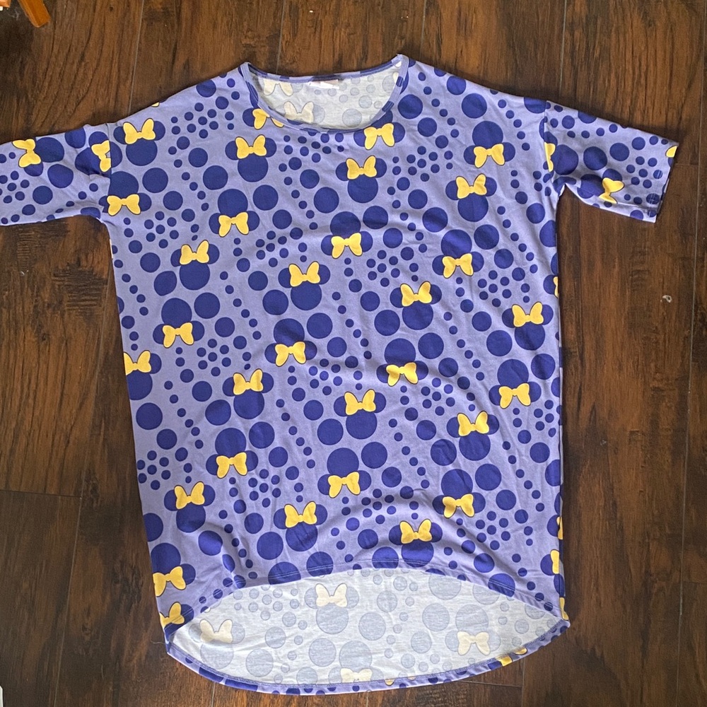 LuLaRoe Purple Minnie Mouse Shirt